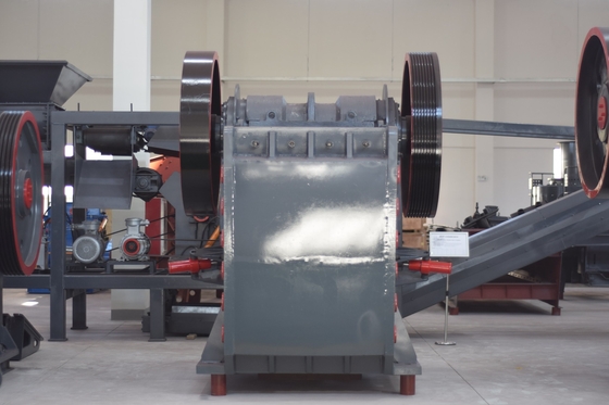 PE600*900 Молот для руды 90-500 т/ч Мощность высокая